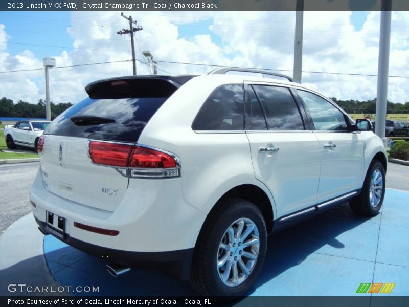 Crystal Champagne Tri-Coat / Charcoal Black 2013 Lincoln MKX FWD
