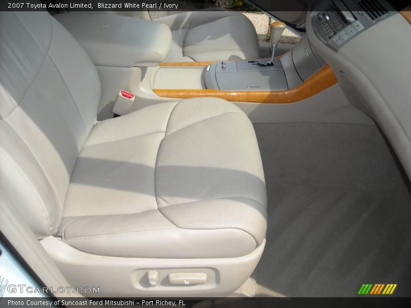 Blizzard White Pearl / Ivory 2007 Toyota Avalon Limited