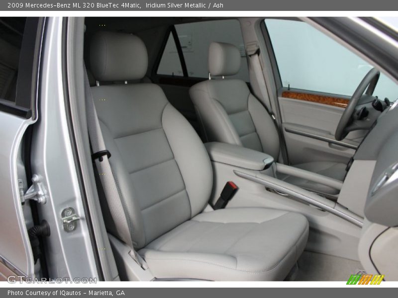 Iridium Silver Metallic / Ash 2009 Mercedes-Benz ML 320 BlueTec 4Matic