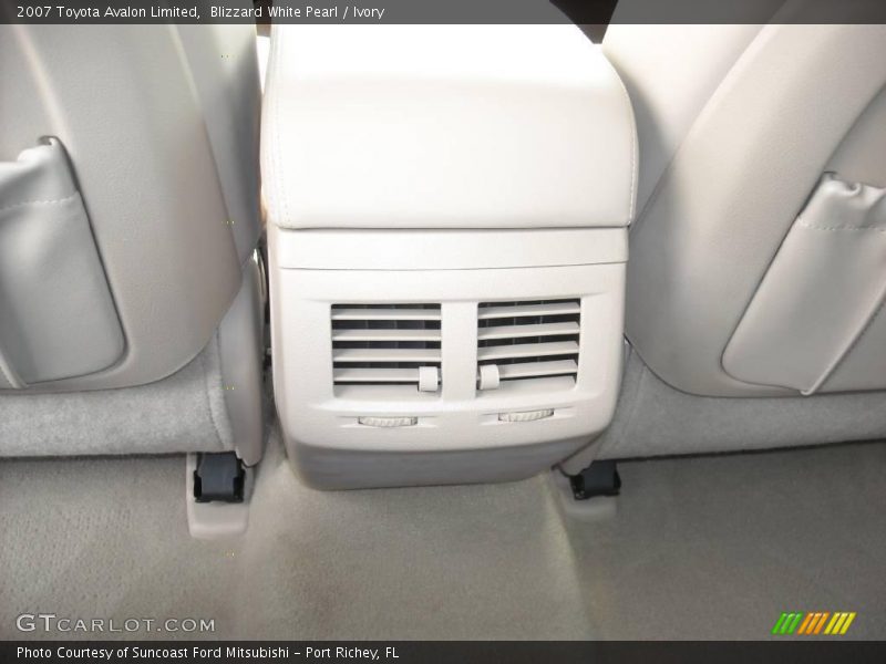 Blizzard White Pearl / Ivory 2007 Toyota Avalon Limited