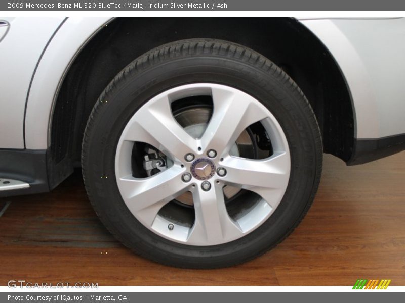 Iridium Silver Metallic / Ash 2009 Mercedes-Benz ML 320 BlueTec 4Matic