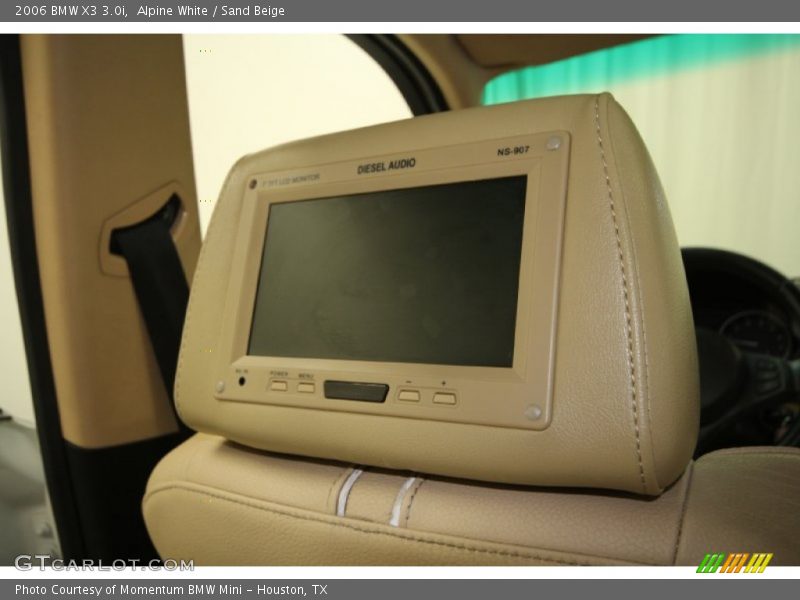 Alpine White / Sand Beige 2006 BMW X3 3.0i