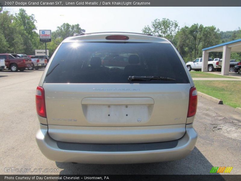 Linen Gold Metallic / Dark Khaki/Light Graystone 2007 Dodge Grand Caravan SXT