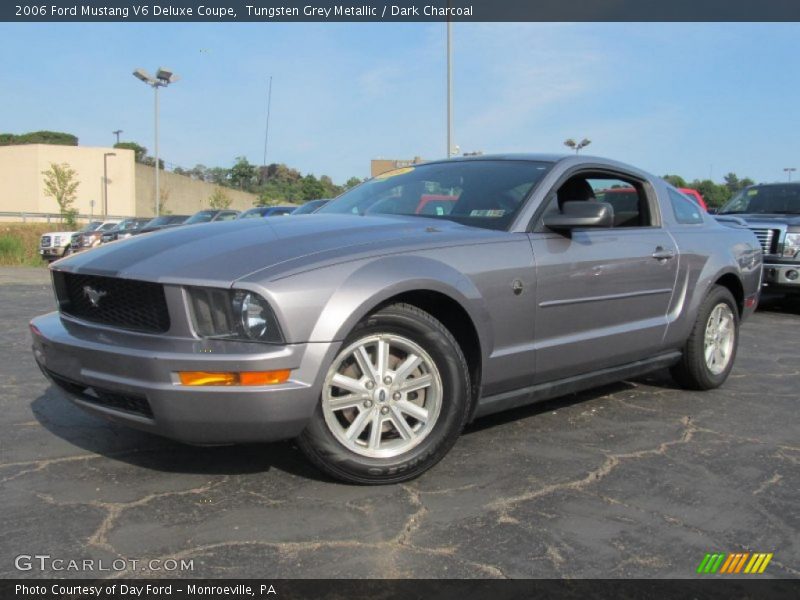Tungsten Grey Metallic / Dark Charcoal 2006 Ford Mustang V6 Deluxe Coupe