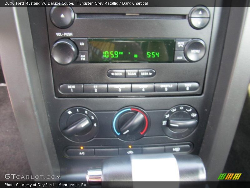 Tungsten Grey Metallic / Dark Charcoal 2006 Ford Mustang V6 Deluxe Coupe