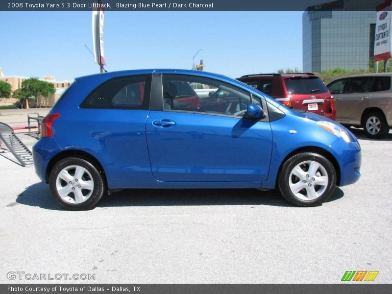 Blazing Blue Pearl / Dark Charcoal 2008 Toyota Yaris S 3 Door Liftback