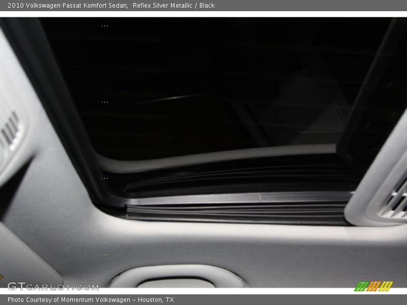 Reflex Silver Metallic / Black 2010 Volkswagen Passat Komfort Sedan
