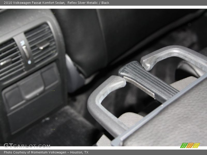 Reflex Silver Metallic / Black 2010 Volkswagen Passat Komfort Sedan