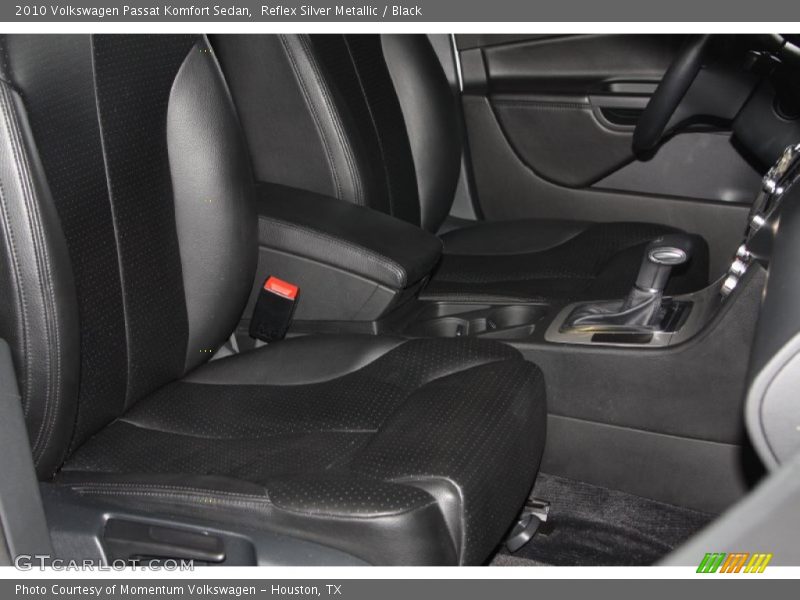 Reflex Silver Metallic / Black 2010 Volkswagen Passat Komfort Sedan