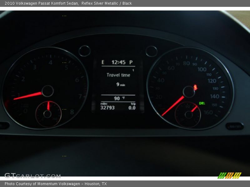 Reflex Silver Metallic / Black 2010 Volkswagen Passat Komfort Sedan