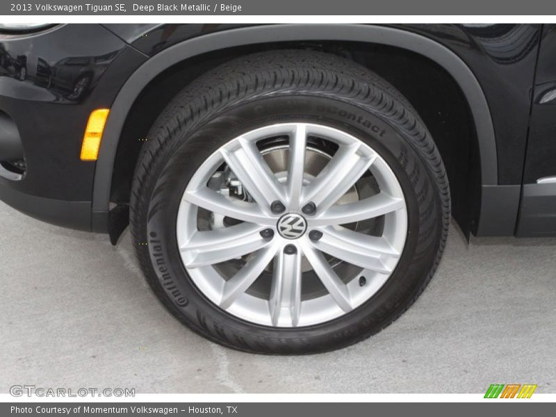  2013 Tiguan SE Wheel