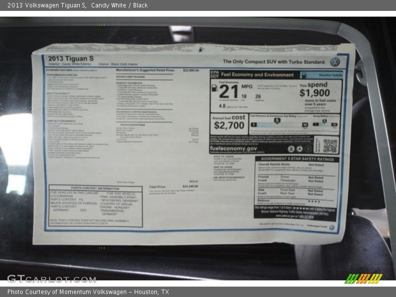 Candy White / Black 2013 Volkswagen Tiguan S