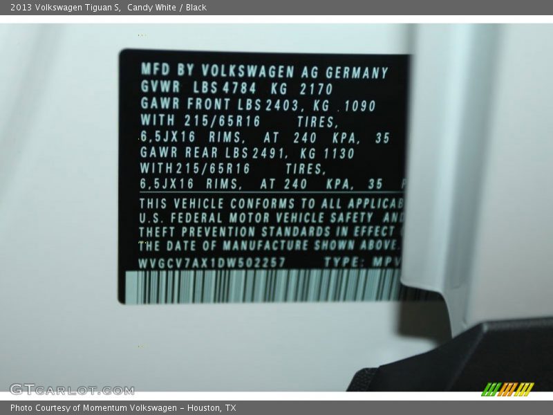 Candy White / Black 2013 Volkswagen Tiguan S