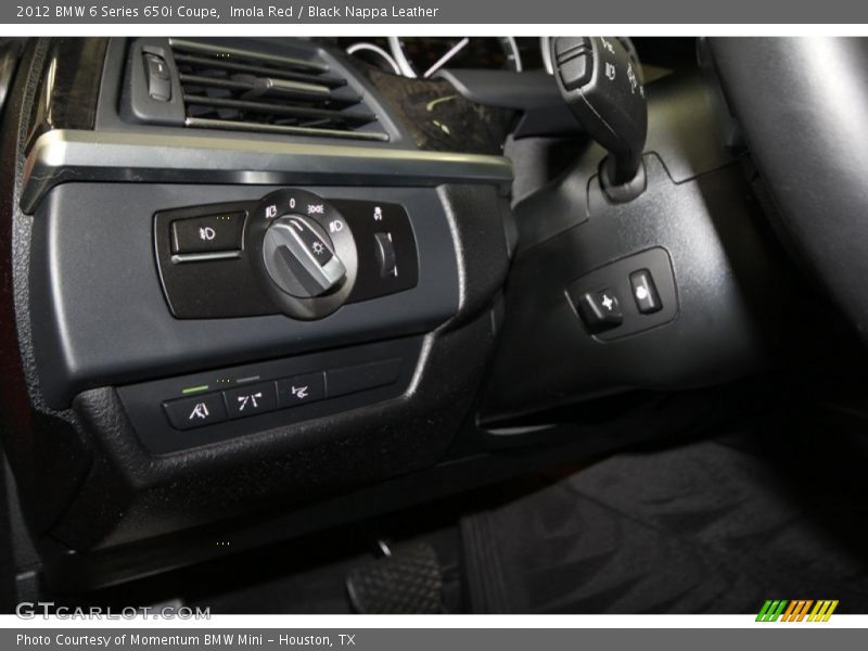 Controls of 2012 6 Series 650i Coupe