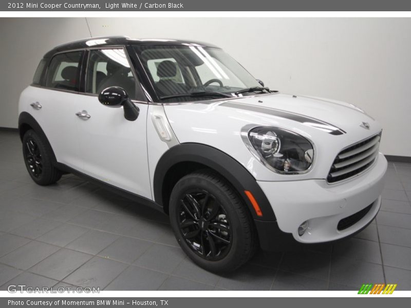 Light White / Carbon Black 2012 Mini Cooper Countryman