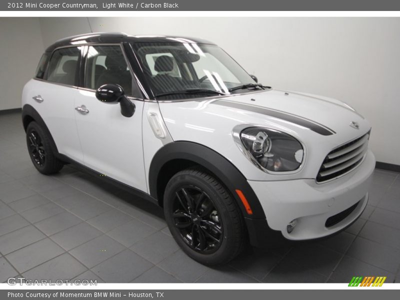 Light White / Carbon Black 2012 Mini Cooper Countryman