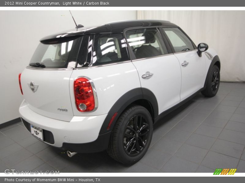 Light White / Carbon Black 2012 Mini Cooper Countryman