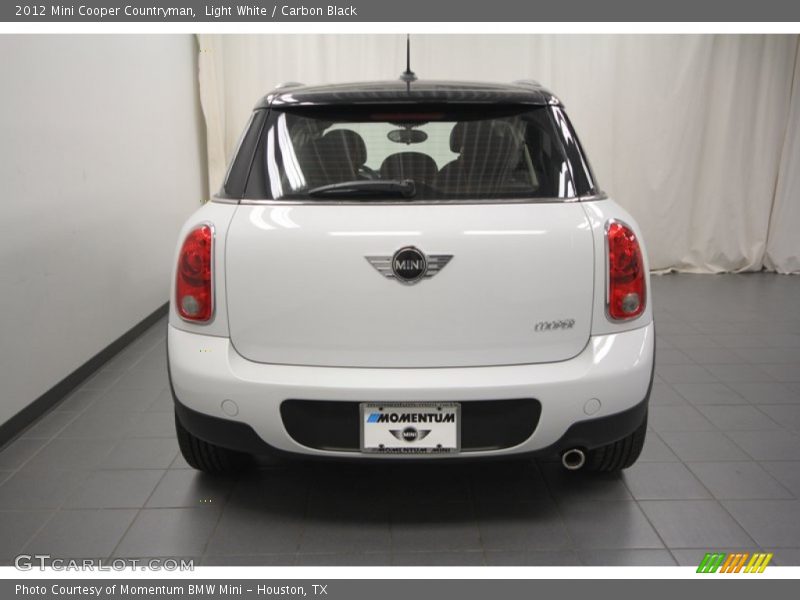 Light White / Carbon Black 2012 Mini Cooper Countryman
