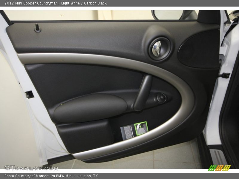 Light White / Carbon Black 2012 Mini Cooper Countryman