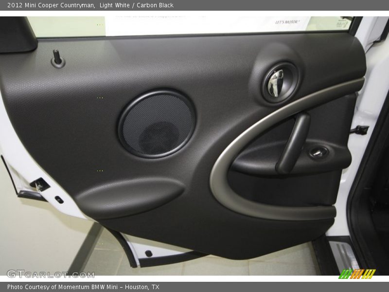 Light White / Carbon Black 2012 Mini Cooper Countryman
