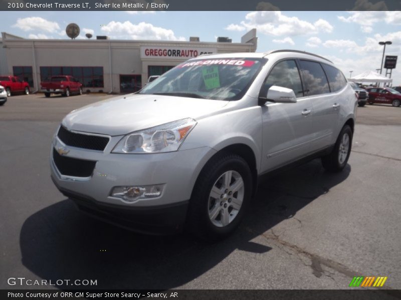 Silver Ice Metallic / Ebony 2010 Chevrolet Traverse LT