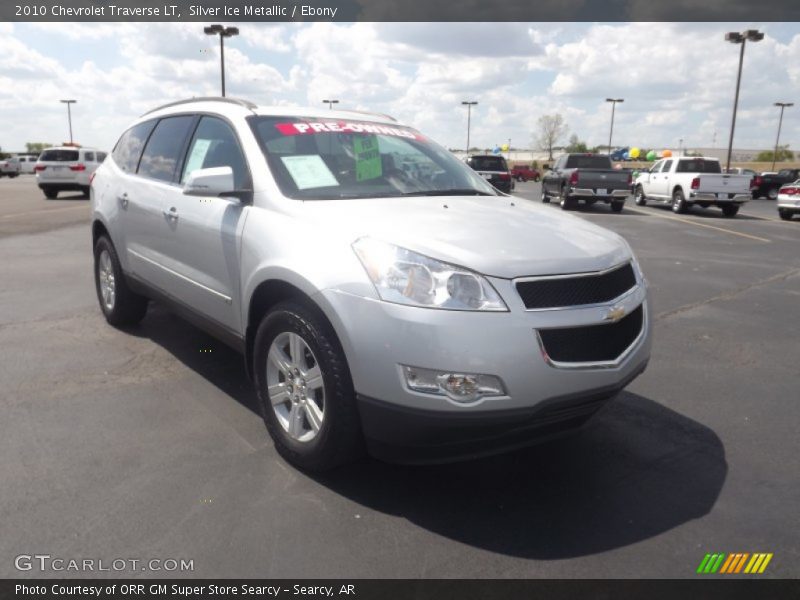 Silver Ice Metallic / Ebony 2010 Chevrolet Traverse LT