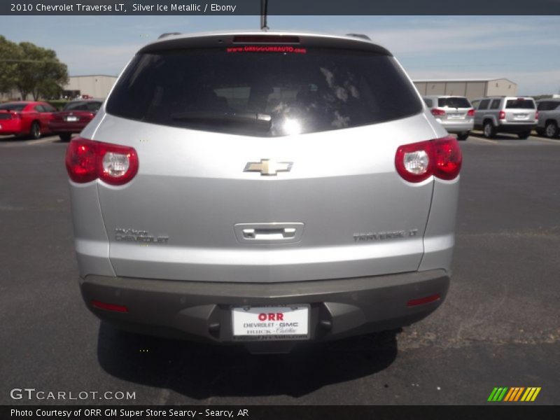 Silver Ice Metallic / Ebony 2010 Chevrolet Traverse LT