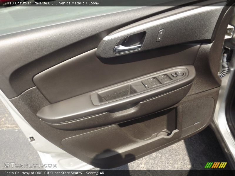 Silver Ice Metallic / Ebony 2010 Chevrolet Traverse LT