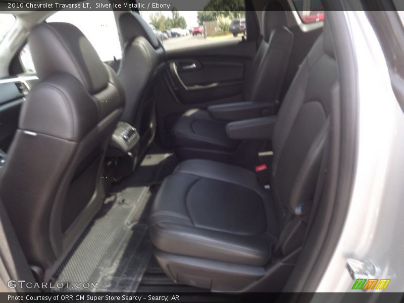 Silver Ice Metallic / Ebony 2010 Chevrolet Traverse LT