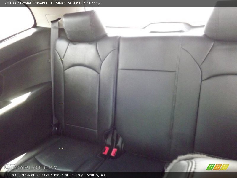 Silver Ice Metallic / Ebony 2010 Chevrolet Traverse LT
