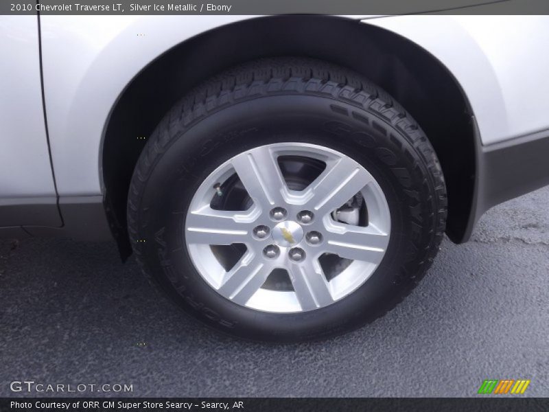 Silver Ice Metallic / Ebony 2010 Chevrolet Traverse LT