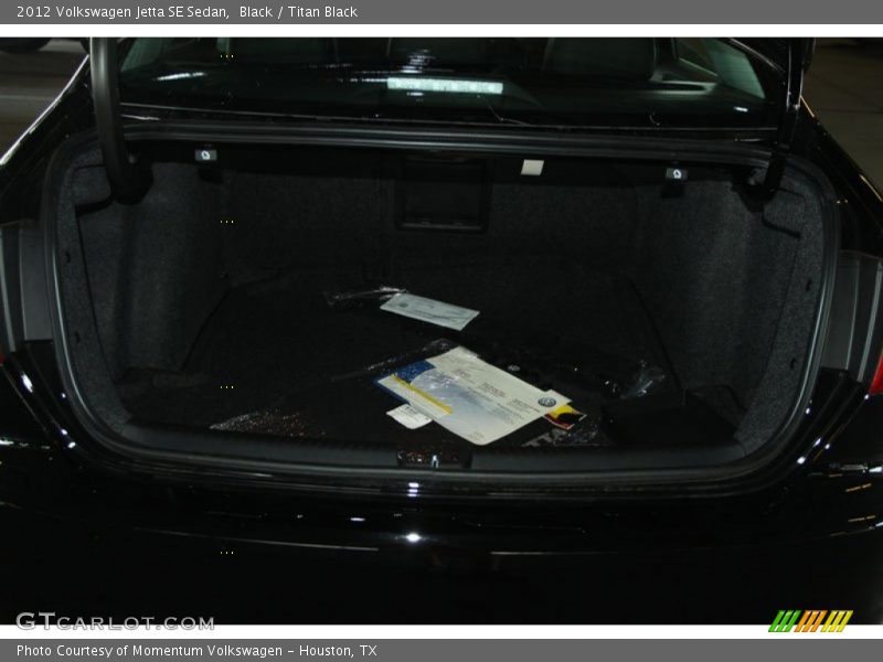 Black / Titan Black 2012 Volkswagen Jetta SE Sedan