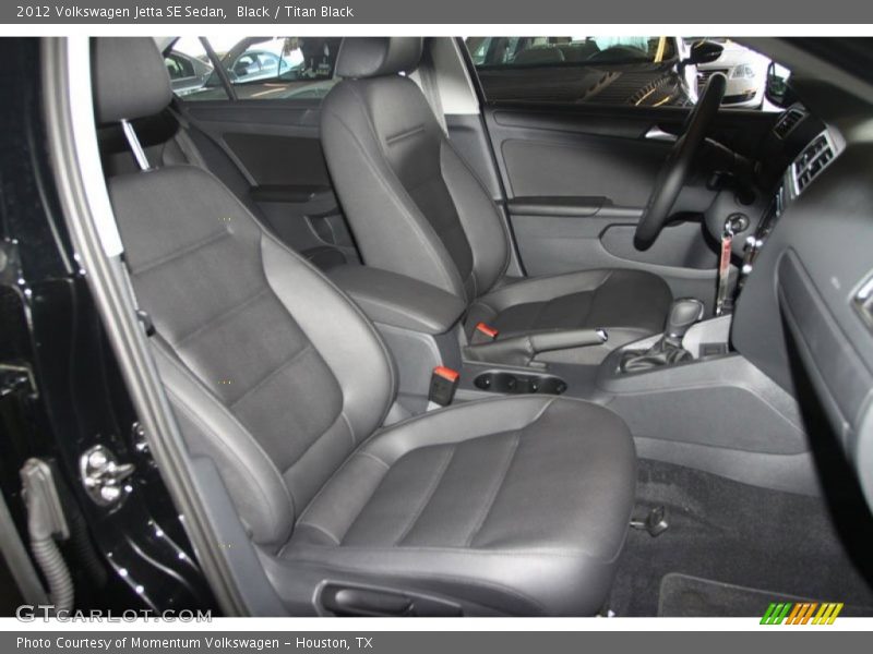 Black / Titan Black 2012 Volkswagen Jetta SE Sedan
