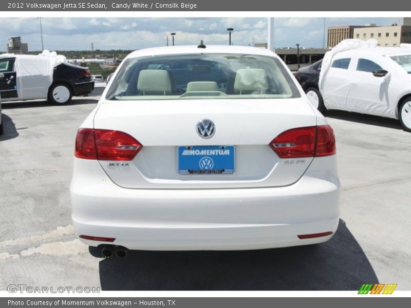 Candy White / Cornsilk Beige 2012 Volkswagen Jetta SE Sedan