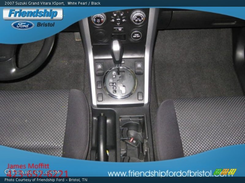 White Pearl / Black 2007 Suzuki Grand Vitara XSport