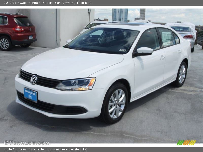 Candy White / Titan Black 2012 Volkswagen Jetta SE Sedan