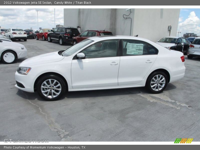 Candy White / Titan Black 2012 Volkswagen Jetta SE Sedan