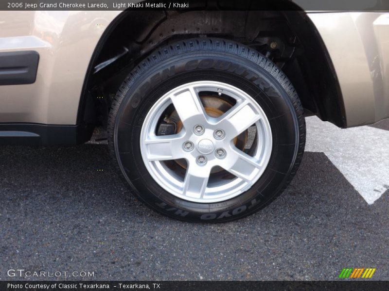 Light Khaki Metallic / Khaki 2006 Jeep Grand Cherokee Laredo