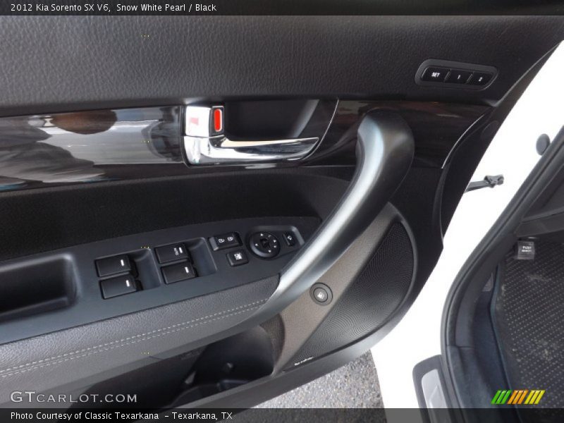 Snow White Pearl / Black 2012 Kia Sorento SX V6
