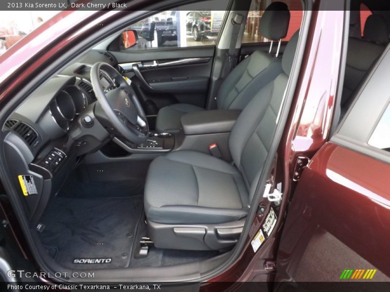Dark Cherry / Black 2013 Kia Sorento LX