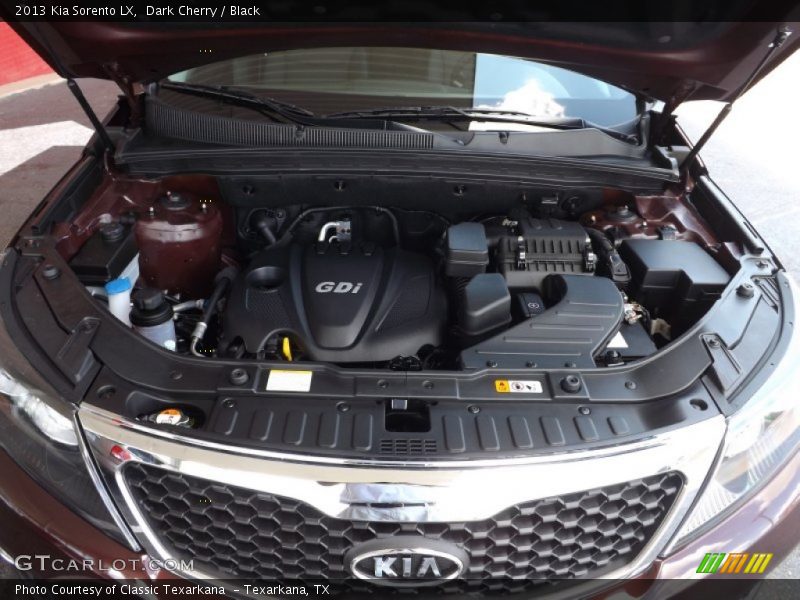 Dark Cherry / Black 2013 Kia Sorento LX