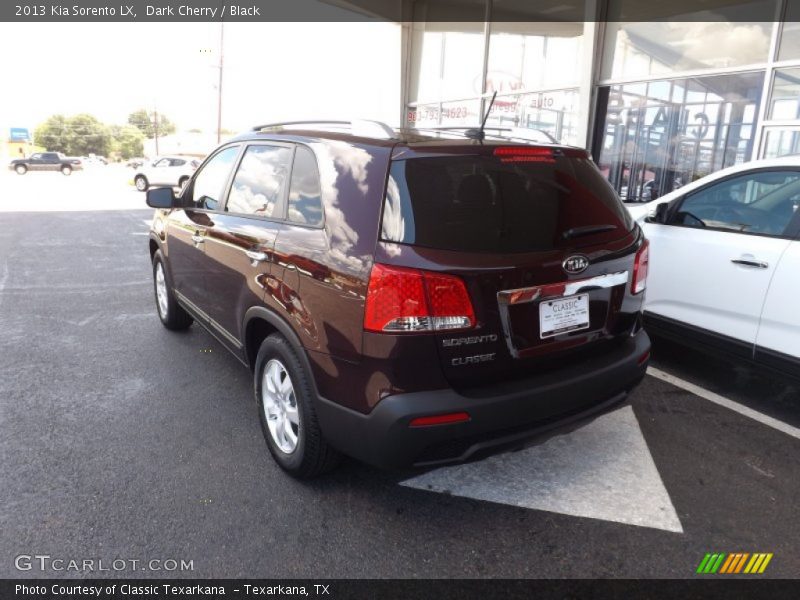 Dark Cherry / Black 2013 Kia Sorento LX
