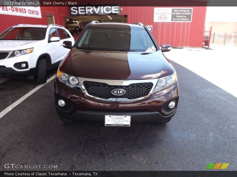 Dark Cherry / Black 2013 Kia Sorento LX