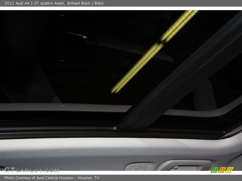 Brilliant Black / Black 2012 Audi A4 2.0T quattro Avant