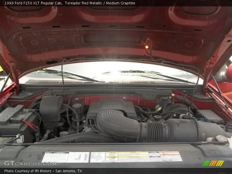 Toreador Red Metallic / Medium Graphite 1999 Ford F150 XLT Regular Cab