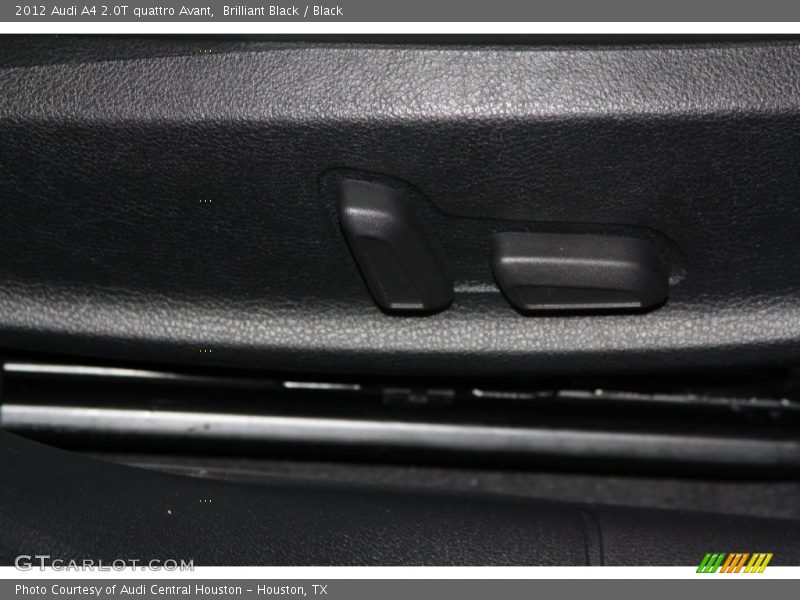 Brilliant Black / Black 2012 Audi A4 2.0T quattro Avant