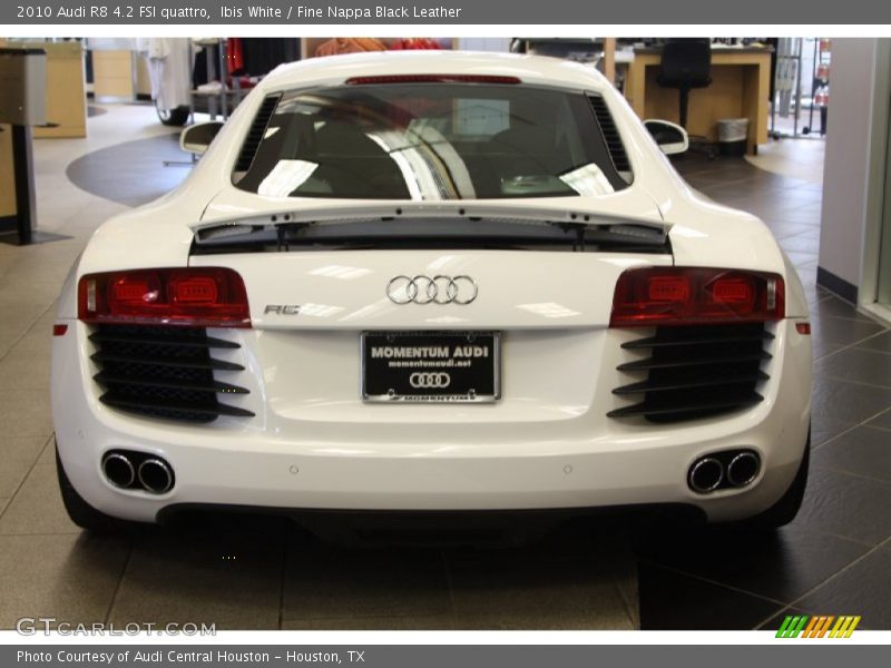Ibis White / Fine Nappa Black Leather 2010 Audi R8 4.2 FSI quattro