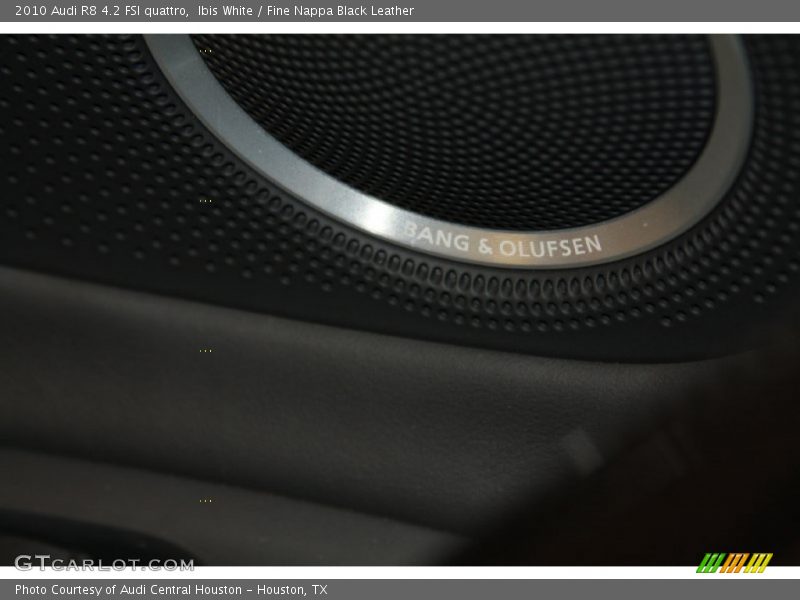 Audio System of 2010 R8 4.2 FSI quattro