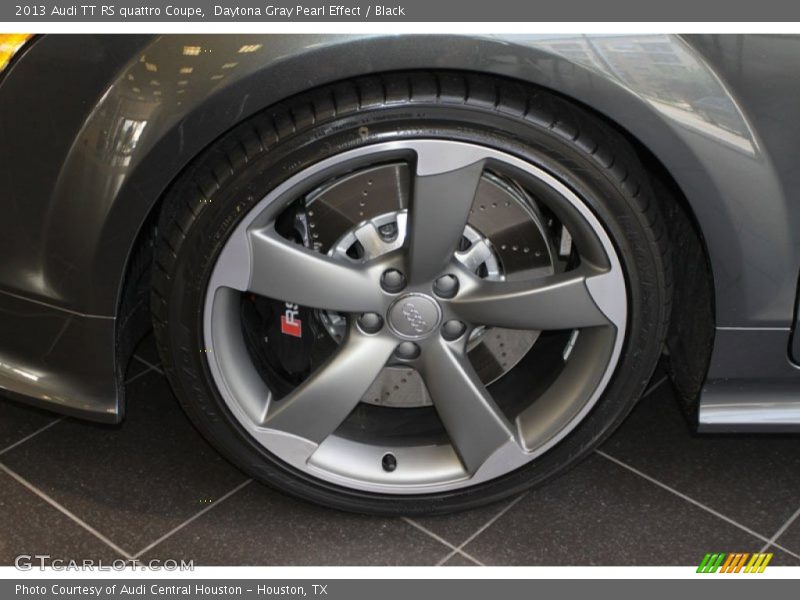  2013 TT RS quattro Coupe Wheel