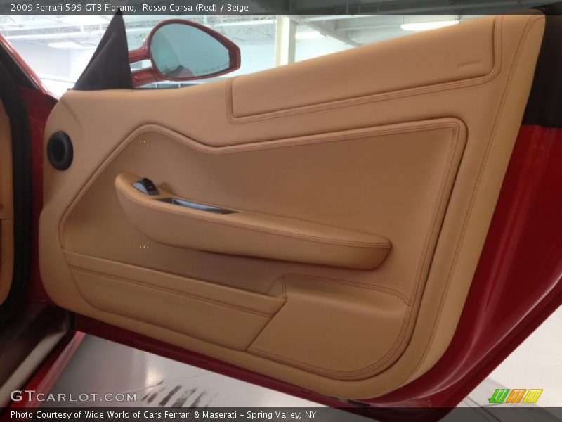 Door Panel of 2009 599 GTB Fiorano 